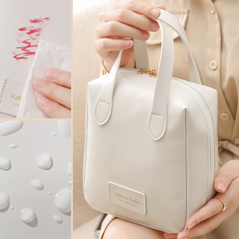 Amelia™ Graceful Allure | Bolsa de Belleza