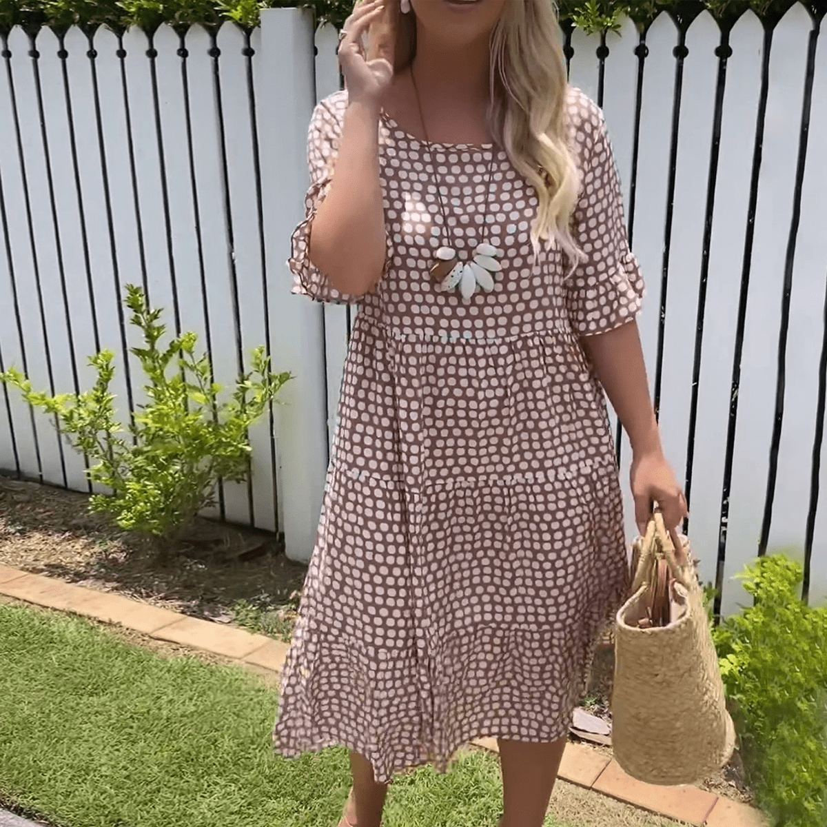 Zora | Vestido midi de manga corta Sable