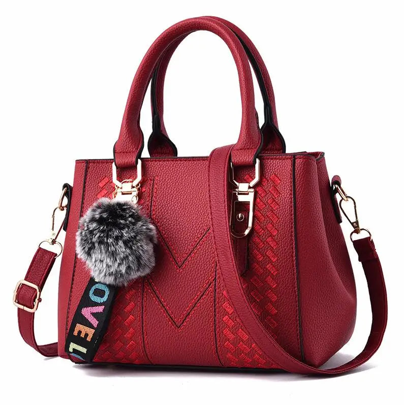 Amelia™ - Bolsa de hombro bordada