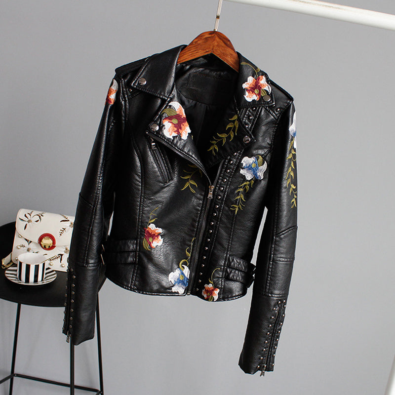 Lily™ - Chaqueta Floral Moderna con Detalles Hechos a Mano