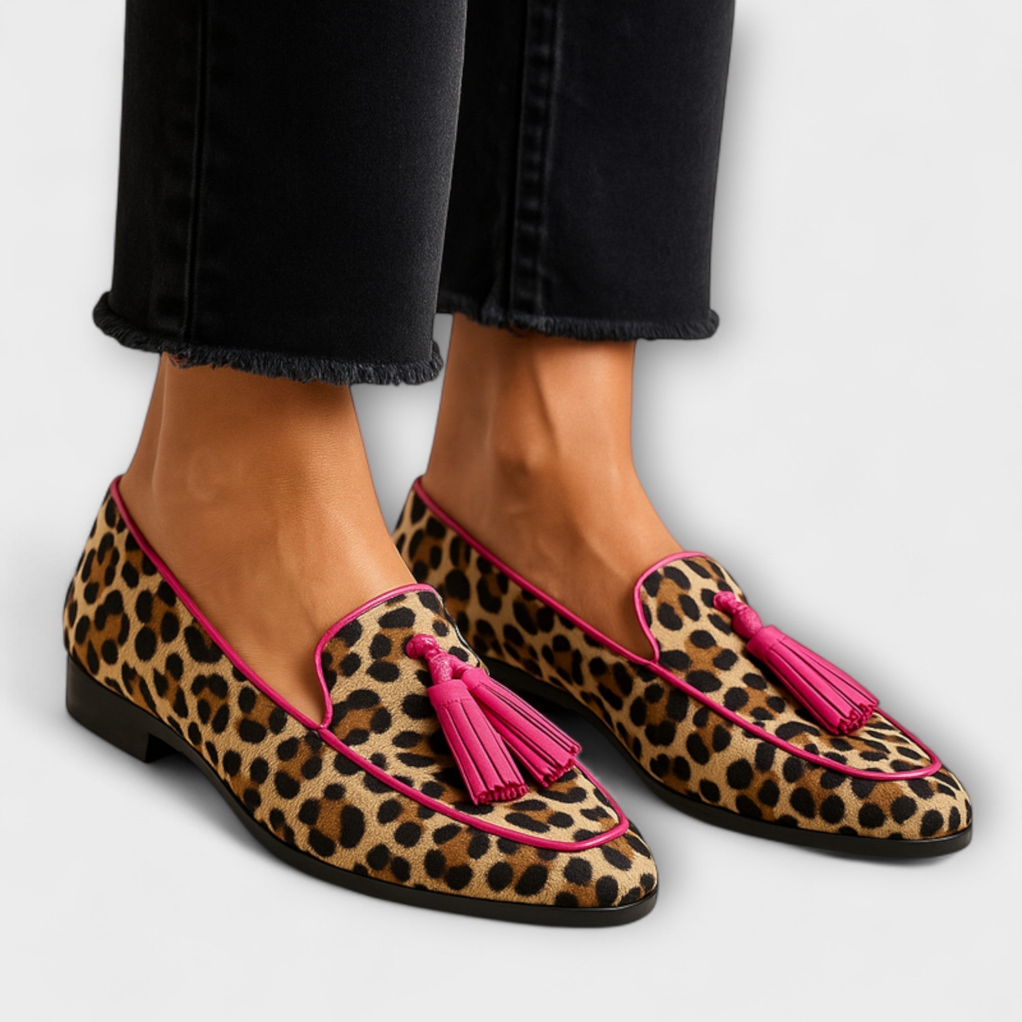 Zapatillas Lana con Estampado y Borlas Decorativas
