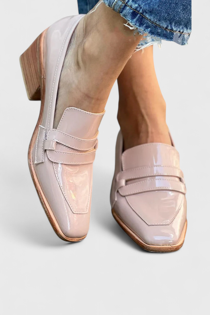 Mocasines de Charol Rosa Sasha con Punta Cuadrada y Tacón Alto