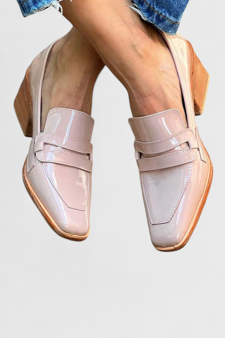 Mocasines de Charol Rosa Sasha con Punta Cuadrada y Tacón Alto